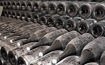 История винной бутылки: как создавалась и совершенствовалась